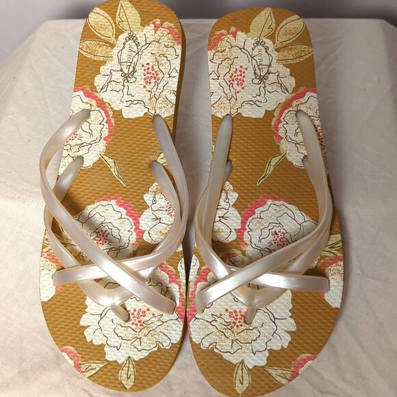 Summer Flip Flop Lot Size 10–11 Pink Glitter Gold Glitter White Sandals Floral - Picture 4 of 9